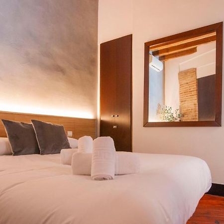 El Patio Del Regidor - Apartamentos Aloha Toledo Eksteriør bilde