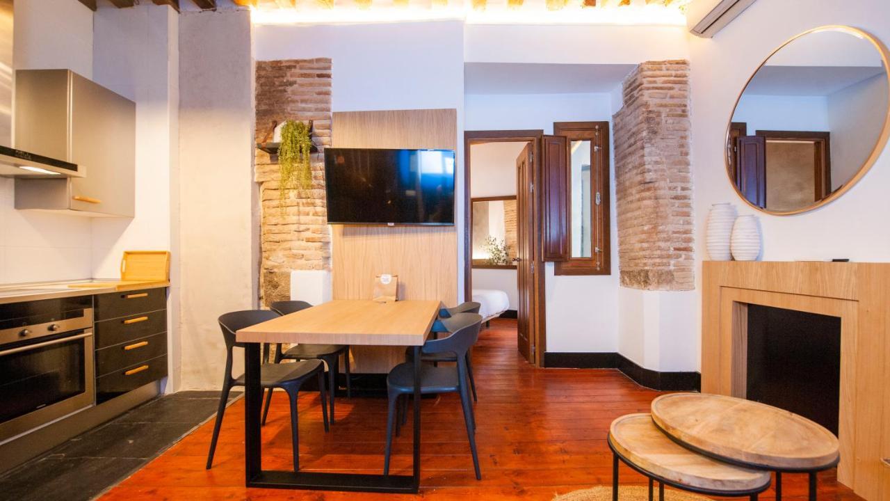 El Patio Del Regidor - Apartamentos Aloha Toledo Eksteriør bilde